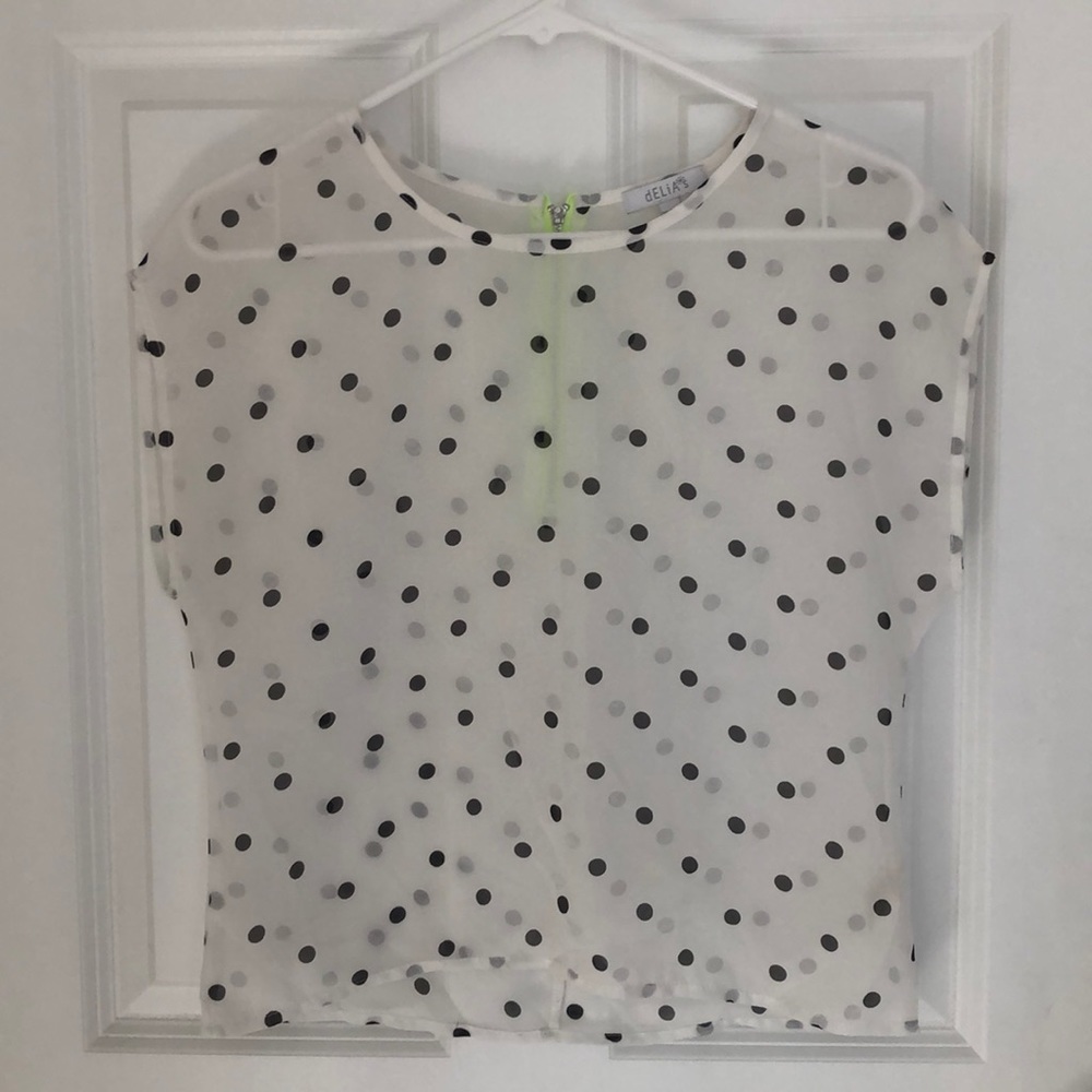 Delia’s Mesh Top
